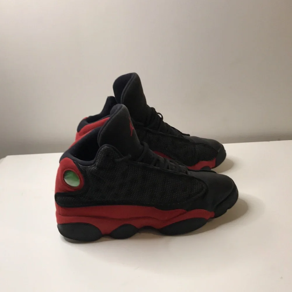 Air Jordan Retro “Bred” 2017 - Picture 3 of 5